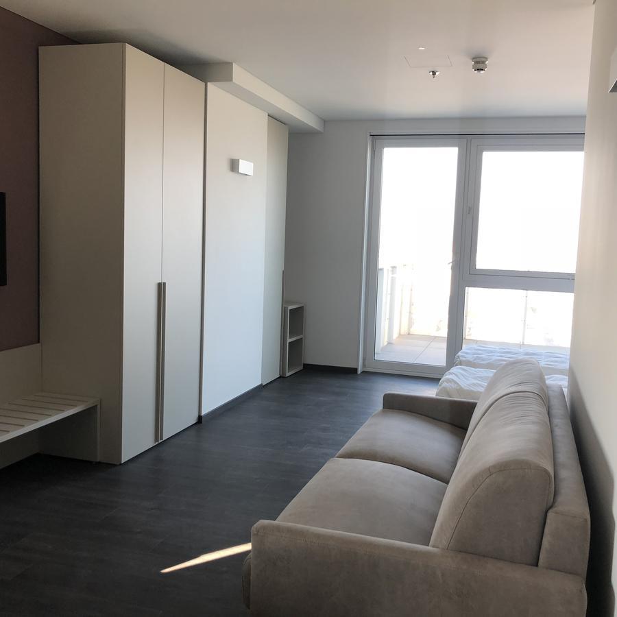 Sky Tower Suite Mestre Esterno foto